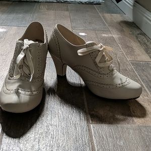 Oxford Heels